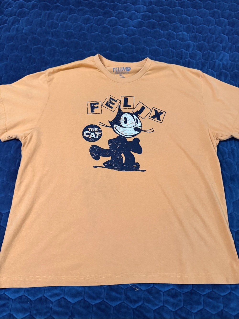 Felix The Cat Vintage Short-Sleeve Graphic Tee - Yellow Men’s XL Shirt